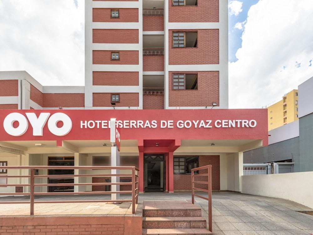 Отель Rede Andrade Goiania Centro Экстерьер фото
